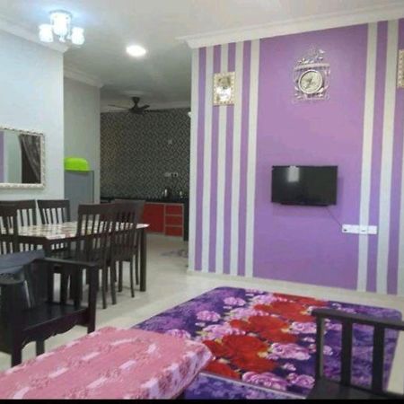 Nor Su Homestay Alor Gajah Exteriör bild